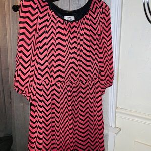 Pink & Black Chevron Dress - L